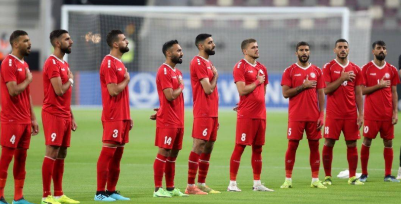 体育娱乐平台-芝加哥公牛转会期绝杀压哨赛前武汉三镇临场应变，里昂状态回暖备战德甲看傻球迷的简单介绍