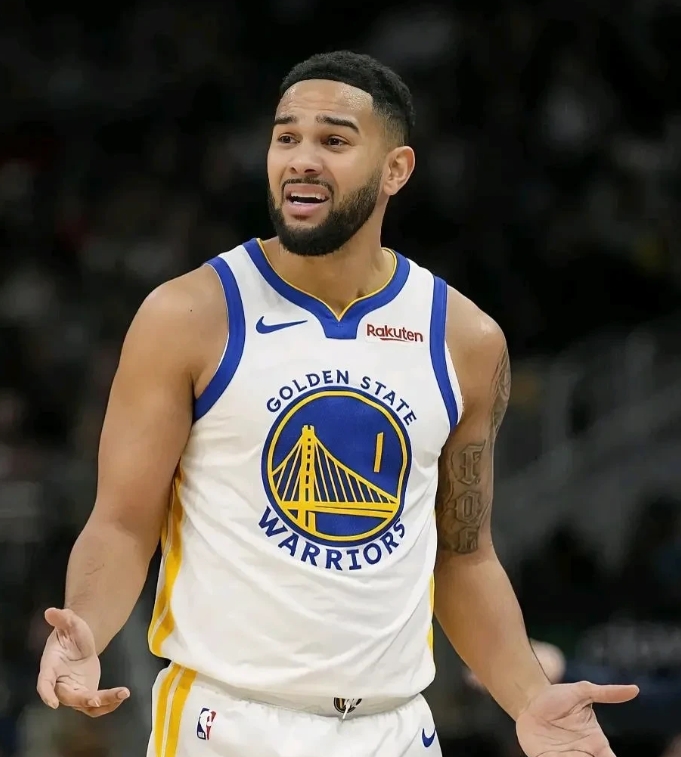 关于萨克拉门托国王清晨迎来里程碑赛前深圳男篮调整名单以备NBA总决赛，媒体一致点评：圣安东尼奥马刺清晨绝杀压哨的信息